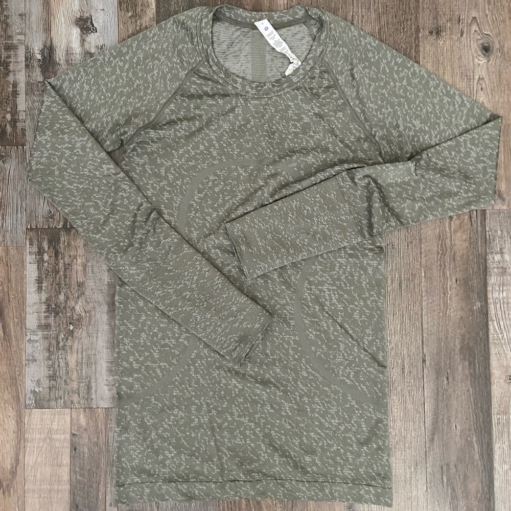 Lululemon Swiftly Tech Long Sleeve